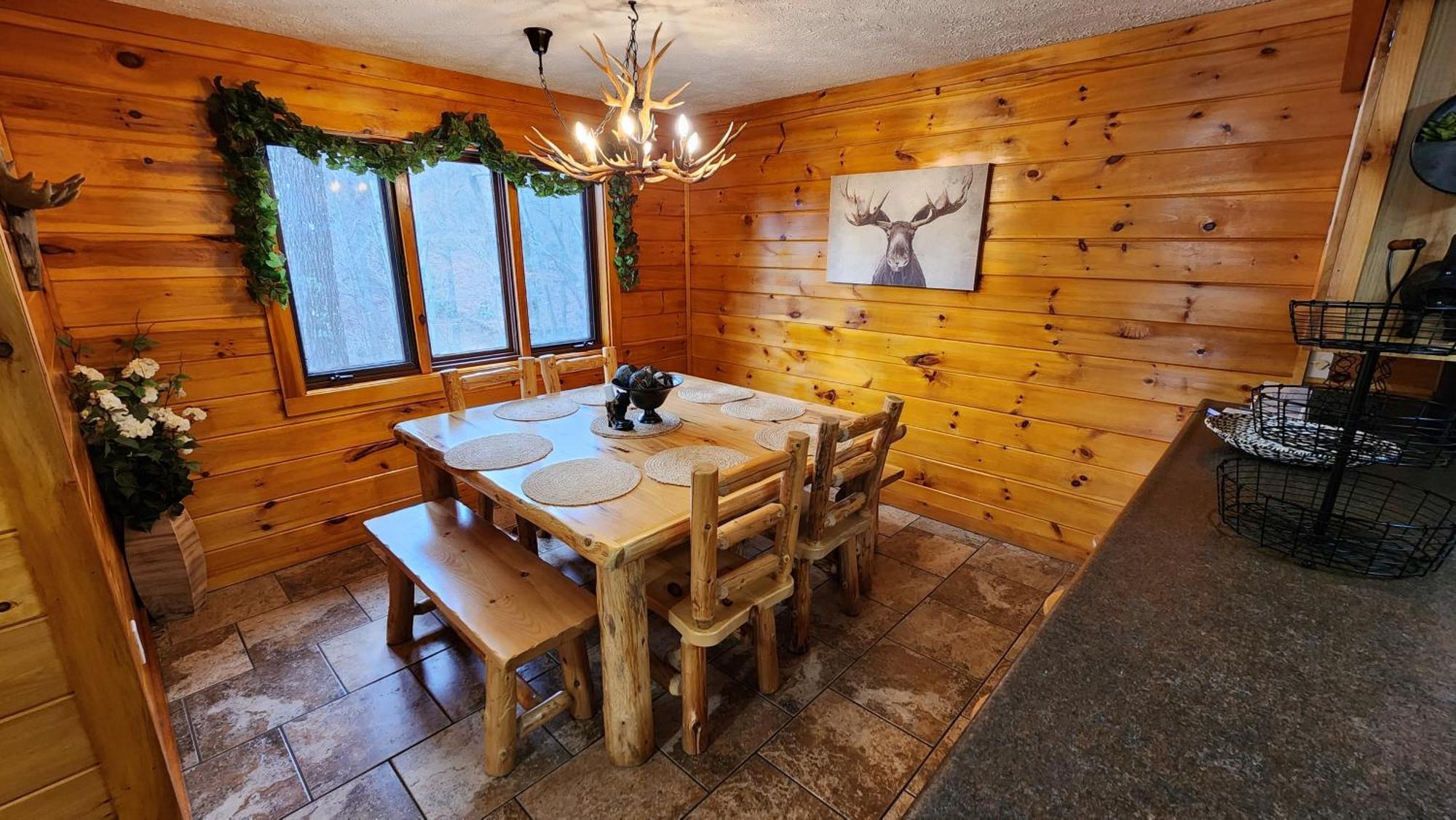 Lazy Bear Cabin Sevierville Exterior photo